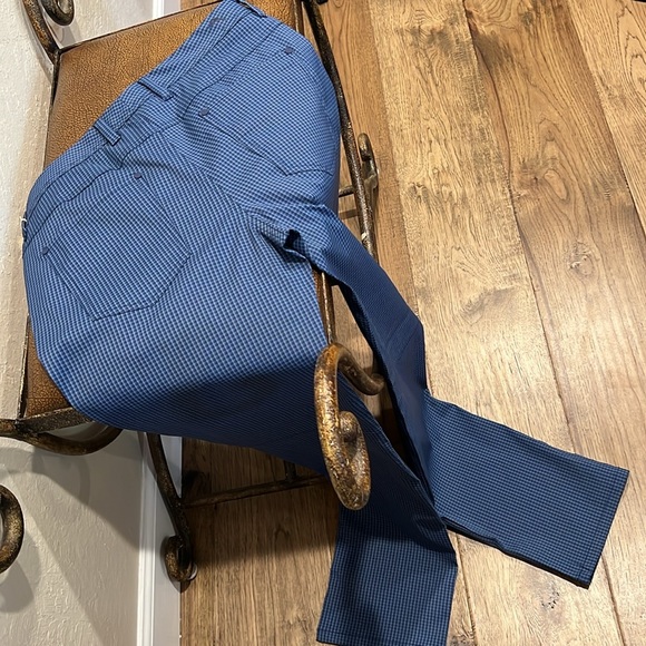 Brand New Tommy Bahama Ace Fairway 5 Pocket Island Pant Moisture Wicking UPF 30! - Picture 2 of 8